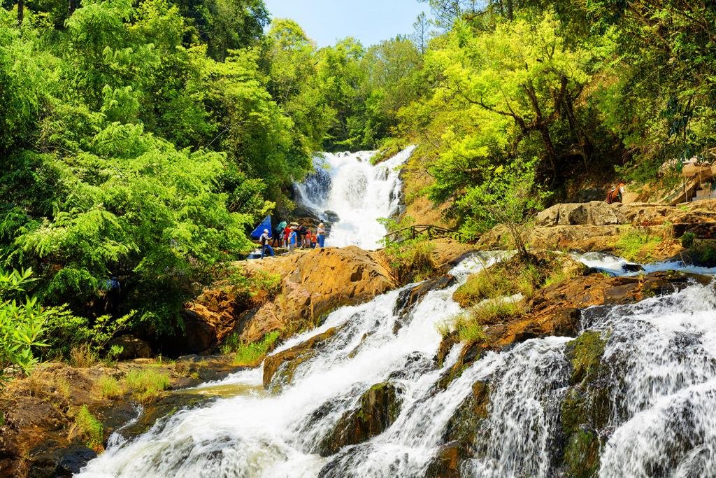 Unveiling Datanla Waterfall in Da Lat: Your Ultimate Adventure Guide